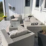 House With Oceanview, 4 Bedrooms, Close To Bergen Alversund