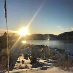 House With Oceanview, 4 Bedrooms, Close To Bergen Вилла Alversund