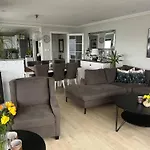House With Oceanview, 4 Bedrooms, Close To Bergen Вилла *