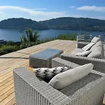 House With Oceanview, 4 Bedrooms, Close To Bergen *