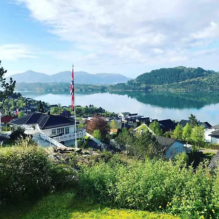 House With Oceanview, 4 Bedrooms, Close To Bergen Willa *